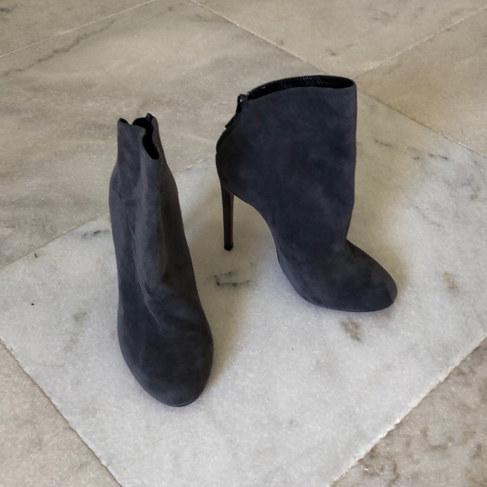 Alaia -Gray suede ankle boots